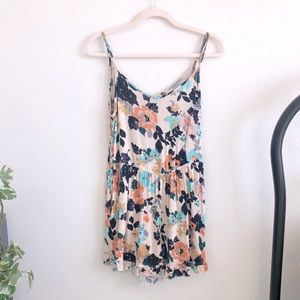 Floral Mimichica Knit Romper, M